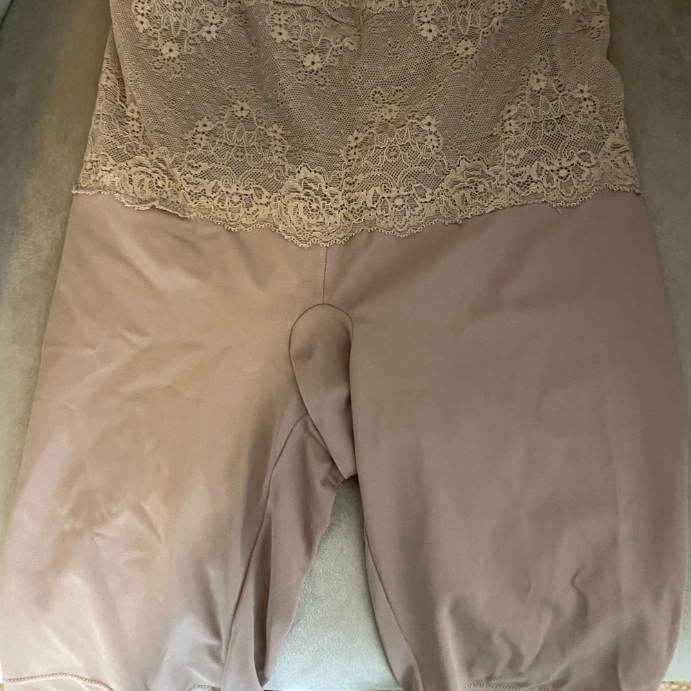 shaparee nude shapeware lace shorts.